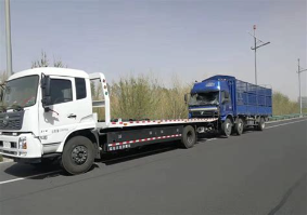 道路拖车1.png